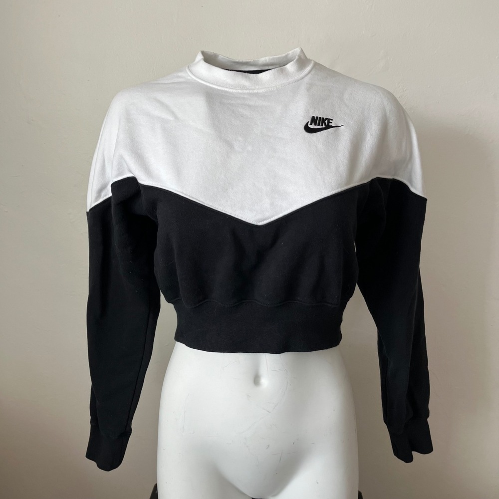 Nike Sportswear Women Cropped Colorblock Sweatshirt Black White XS